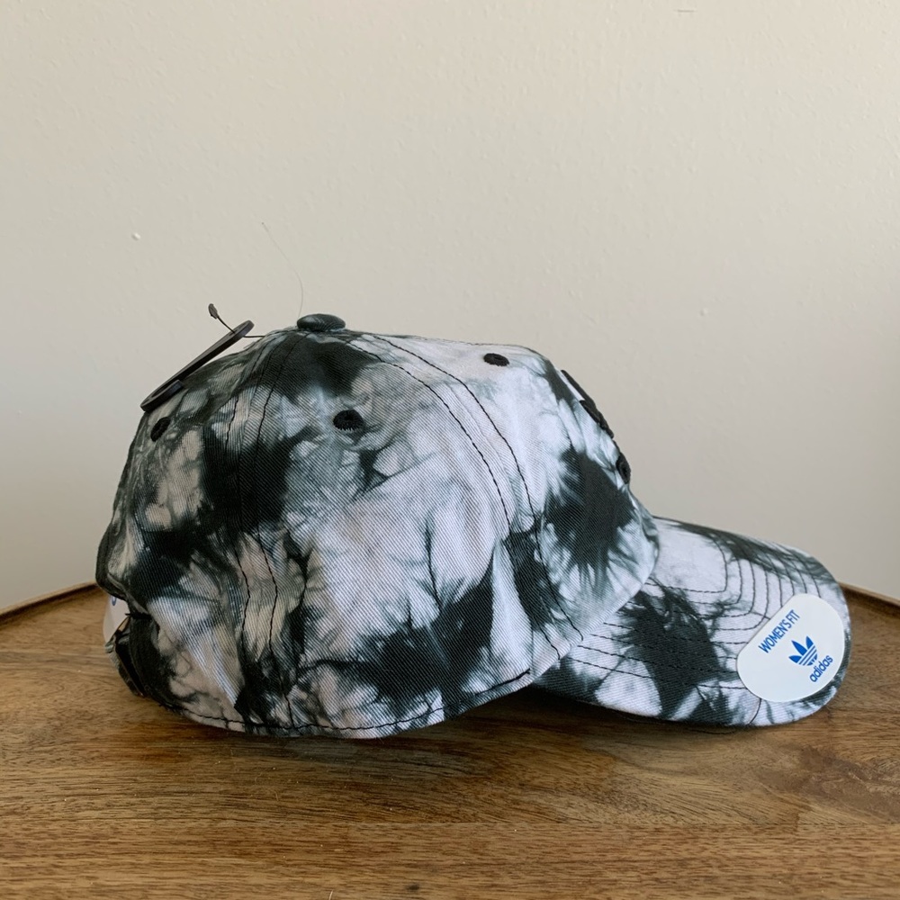 Adidas Tie Dye Strapback Womens Hat Smaller Heads - Picture 6 of 9
